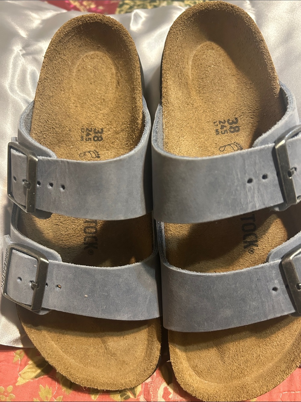 Women’s Birkenstock sandals - Picture 2 of 5